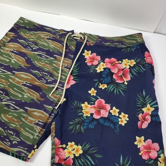 J Crew Mens Breaker Board Swim Shorts Camouflage/ Floral Size 35 - Picture 1 of 9